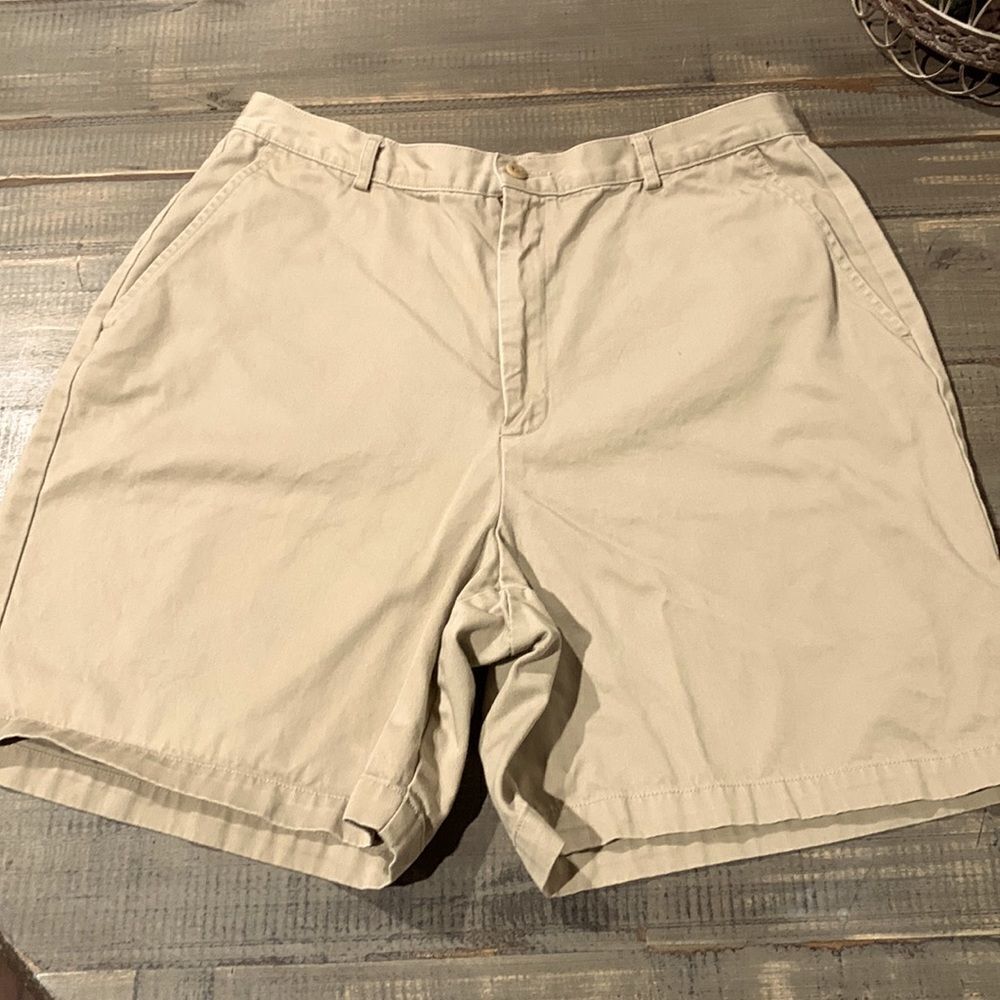 Land's End Khaki Shorts 